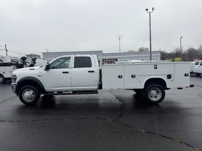 2026 RAM Ram 5500 Chassis Cab RAM 5500 TRADESMAN CHASSIS CREW CAB 4X4 84' CA