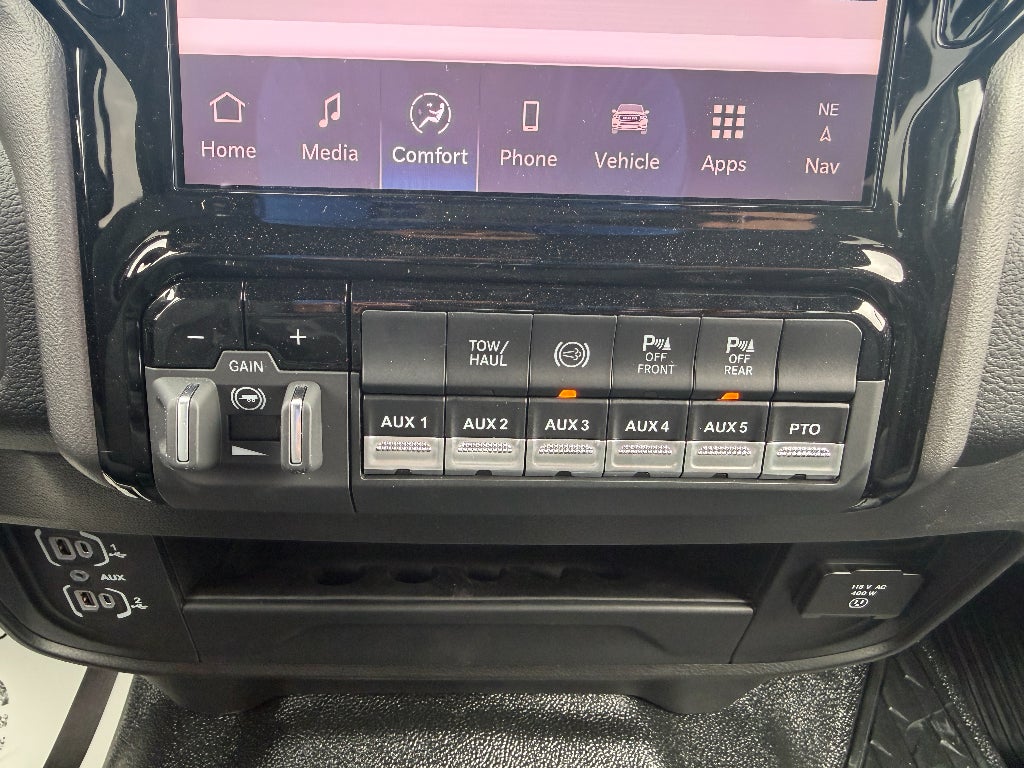 2026 RAM 5500 Chassis Big Horn