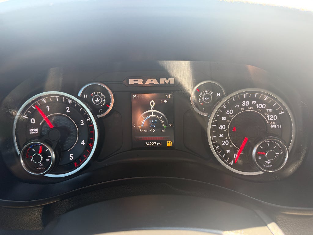 2022 RAM 3500 Chassis Tradesman/SLT/Laramie/Limited