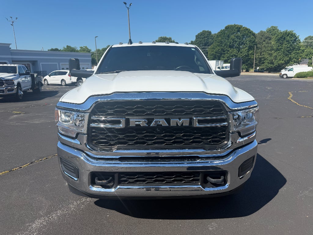 2022 RAM 3500 Chassis Tradesman/SLT/Laramie/Limited