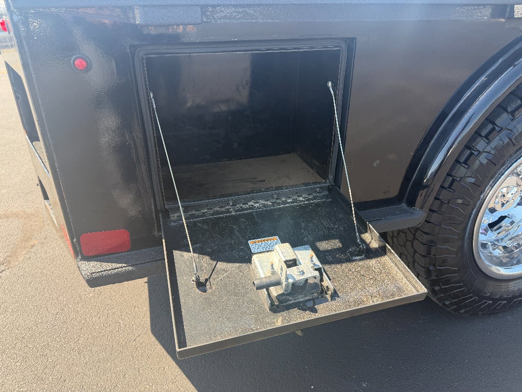 2022 RAM 3500 Chassis Tradesman/SLT/Laramie/Limited