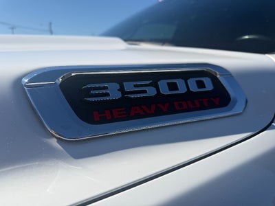 2022 RAM 3500 Chassis Tradesman/SLT/Laramie/Limited