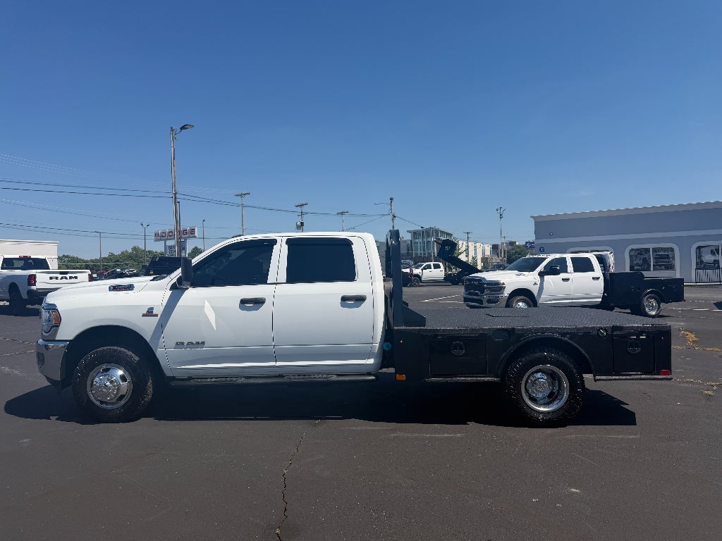 2022 RAM 3500 Chassis Tradesman/SLT/Laramie/Limited