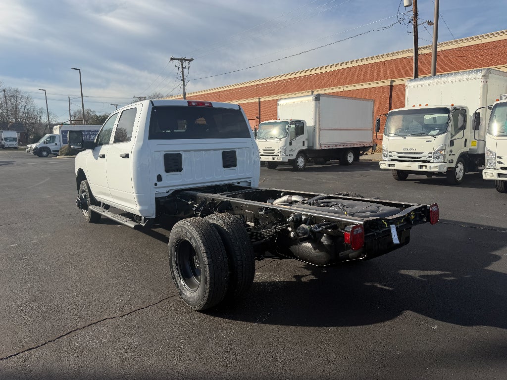 2026 RAM Ram 3500 Chassis Cab RAM 3500 TRADESMAN CREW CAB CHASSIS 4X4 60' CA