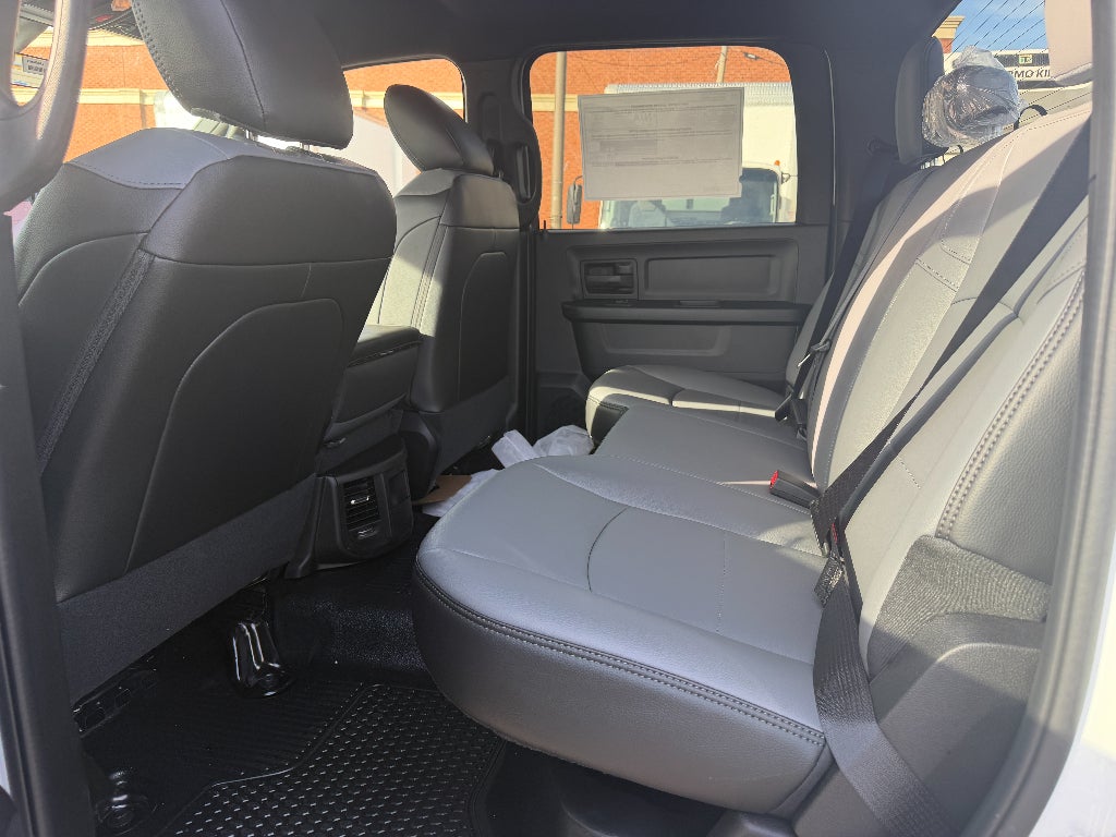 2026 RAM Ram 3500 Chassis Cab RAM 3500 TRADESMAN CREW CAB CHASSIS 4X4 60' CA