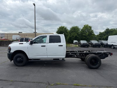 2026 RAM Ram 3500 Chassis Cab RAM 3500 TRADESMAN CREW CAB CHASSIS 4X4 60' CA