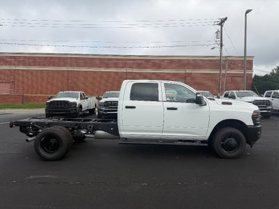 2026 RAM 3500 Chassis RAM 3500 TRADESMAN CREW CAB CHASSIS 4X4 60' CA