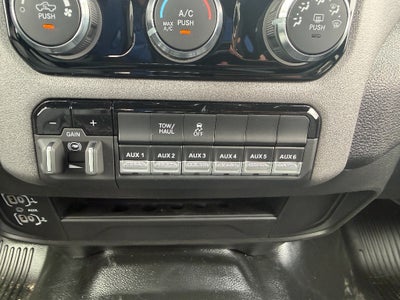 2026 RAM Ram 3500 Chassis Cab RAM 3500 TRADESMAN CREW CAB CHASSIS 4X4 60' CA
