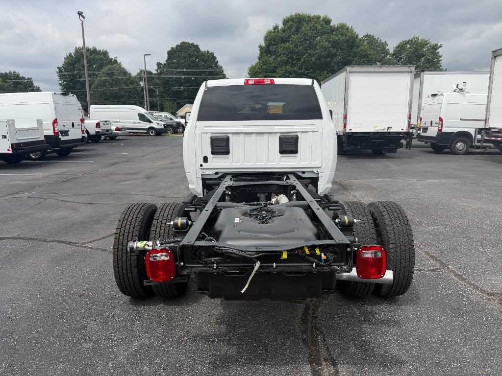 2026 RAM Ram 3500 Chassis Cab RAM 3500 TRADESMAN CREW CAB CHASSIS 4X4 60' CA