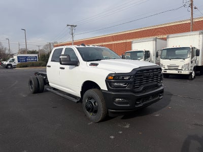 2026 RAM Ram 3500 Chassis Cab RAM 3500 TRADESMAN CREW CAB CHASSIS 4X4 60' CA
