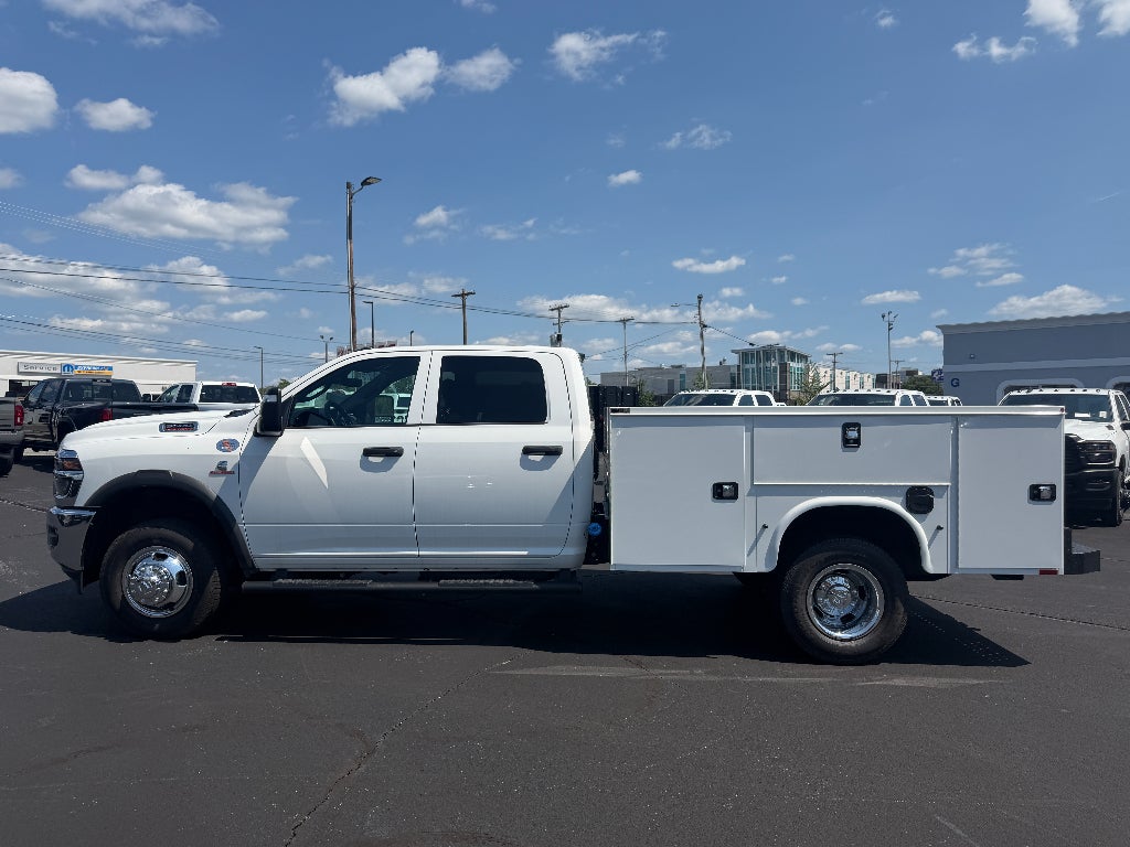 2026 RAM 3500 Chassis RAM 3500 TRADESMAN CREW CAB CHASSIS 4X4 60' CA