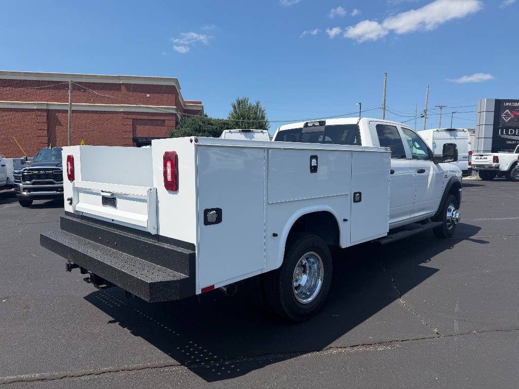 2026 RAM 3500 Chassis RAM 3500 TRADESMAN CREW CAB CHASSIS 4X4 60' CA