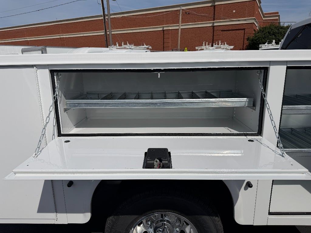 2026 RAM Ram 3500 Chassis Cab RAM 3500 TRADESMAN CREW CAB CHASSIS 4X4 60' CA