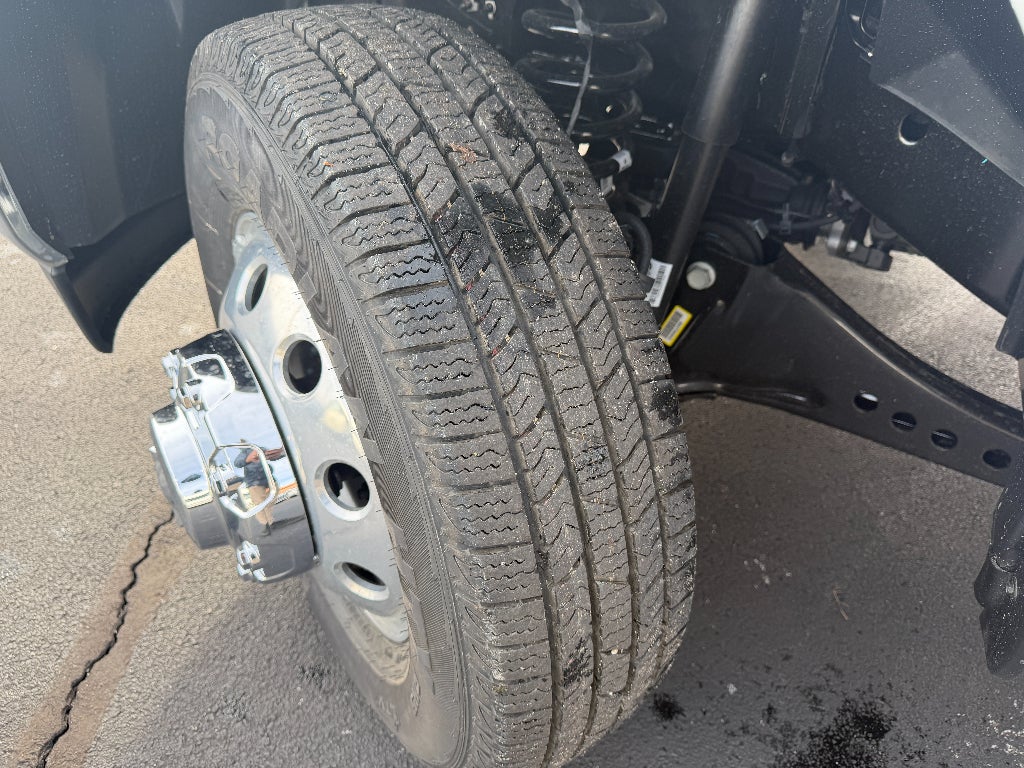 2026 RAM Ram 3500 Chassis Cab RAM 3500 TRADESMAN CREW CAB CHASSIS 4X4 60' CA