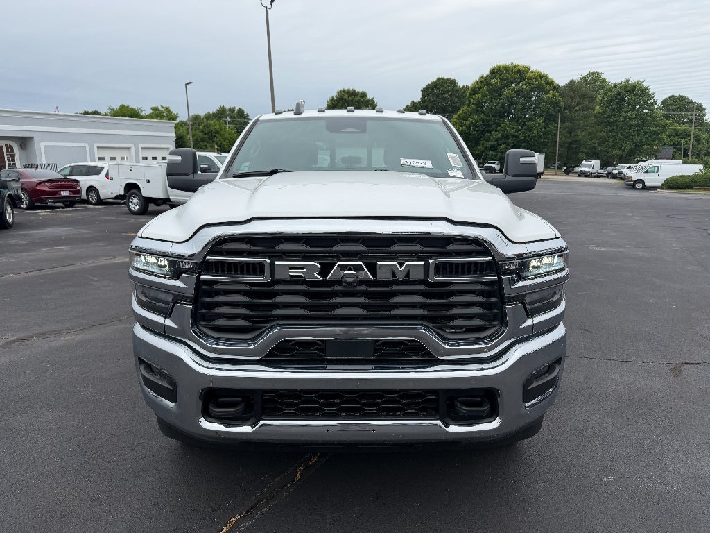 2026 RAM Ram 3500 Chassis Cab RAM 3500 TRADESMAN CREW CAB CHASSIS 4X4 60' CA