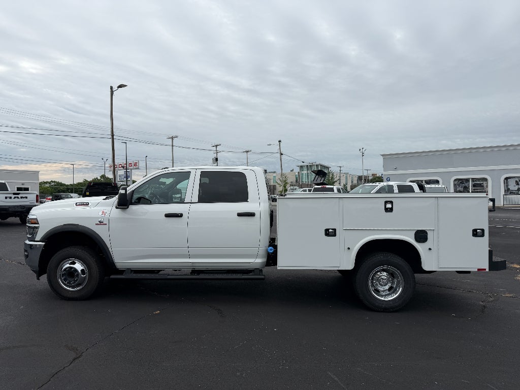 2026 RAM Ram 3500 Chassis Cab RAM 3500 TRADESMAN CREW CAB CHASSIS 4X4 60' CA