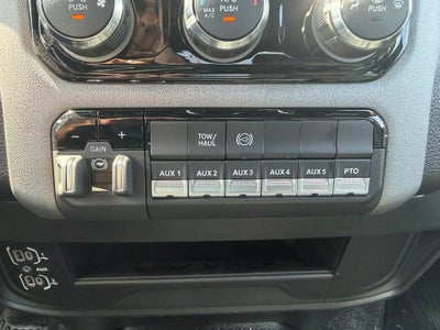 2027 RAM 3500 Chassis Cab Tradesman