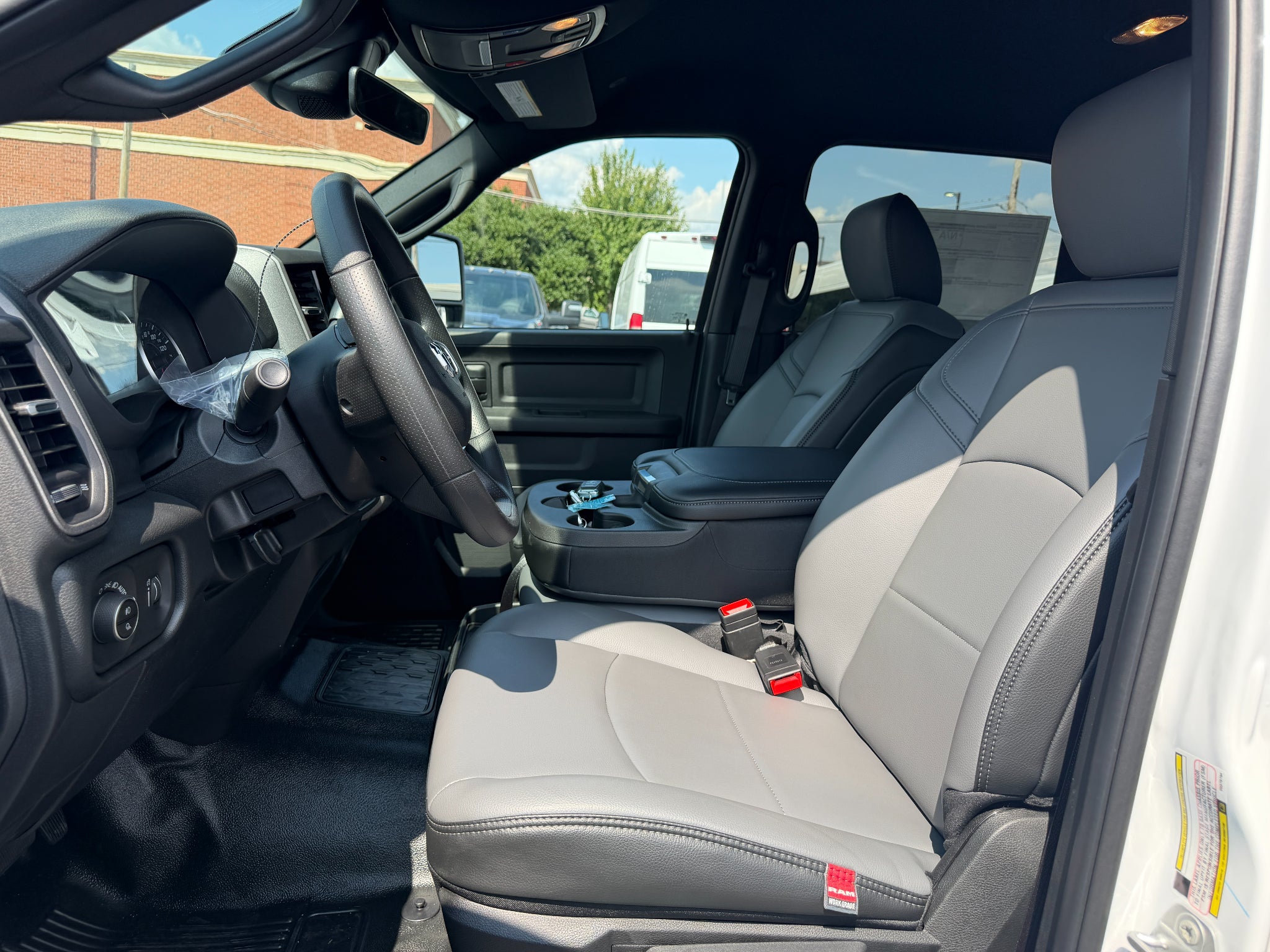 2027 RAM 3500 Chassis Cab Tradesman