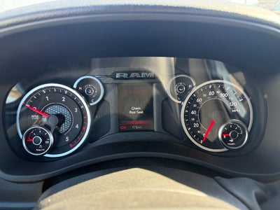 2025 RAM Ram 3500 Chassis Cab RAM 3500 TRADESMAN CREW CAB CHASSIS 4X4 60' CA