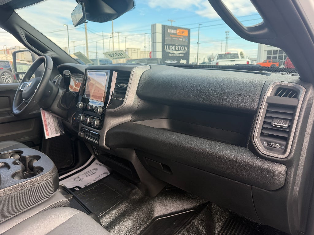 2026 RAM Ram 3500 Chassis Cab RAM 3500 TRADESMAN CREW CAB CHASSIS 4X4 60' CA