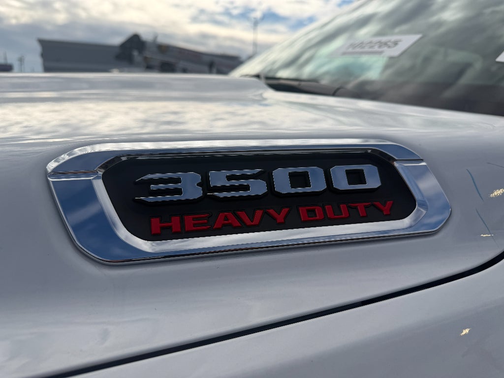 2026 RAM Ram 3500 Chassis Cab RAM 3500 TRADESMAN CREW CAB CHASSIS 4X4 60' CA