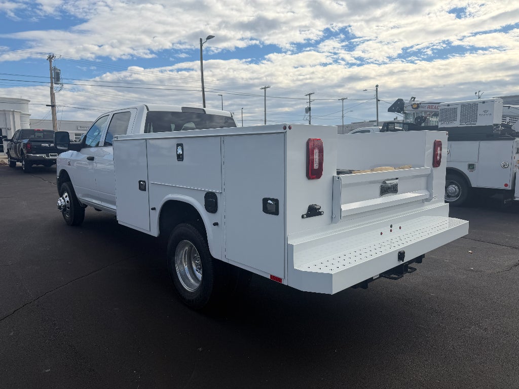 2026 RAM Ram 3500 Chassis Cab RAM 3500 TRADESMAN CREW CAB CHASSIS 4X4 60' CA