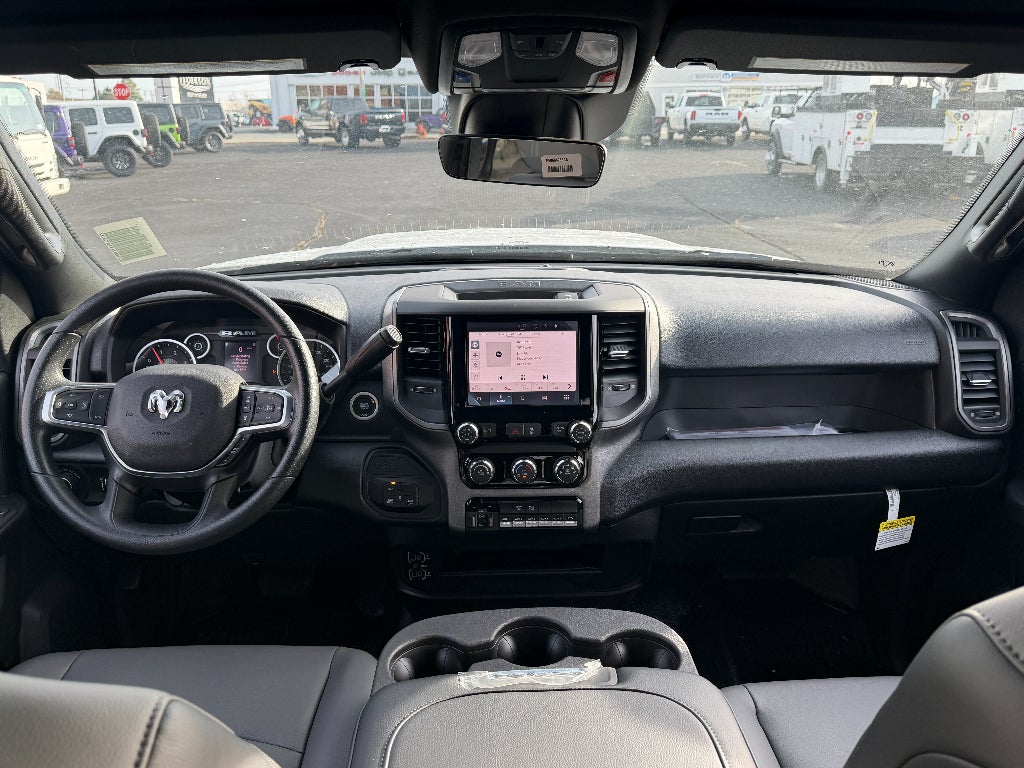 2026 RAM Ram 3500 Chassis Cab RAM 3500 TRADESMAN CREW CAB CHASSIS 4X4 60' CA