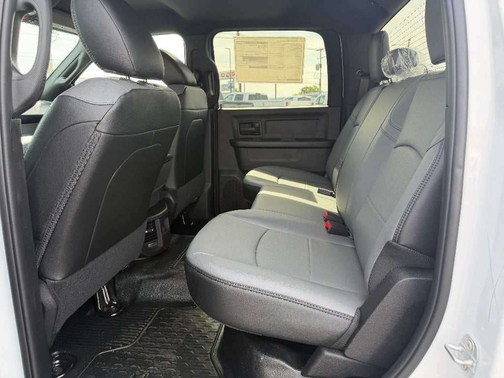 2026 RAM Ram 3500 Chassis Cab RAM 3500 TRADESMAN CREW CAB CHASSIS 4X4 60' CA