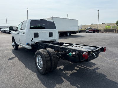 2026 RAM Ram 3500 Chassis Cab RAM 3500 TRADESMAN CREW CAB CHASSIS 4X4 60' CA