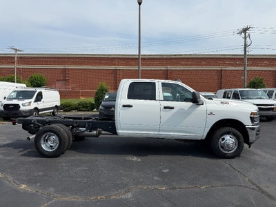 2026 RAM Ram 3500 Chassis Cab RAM 3500 TRADESMAN CREW CAB CHASSIS 4X4 60' CA
