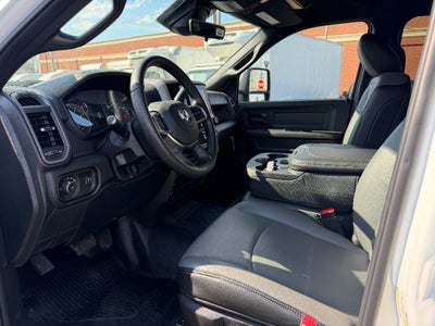 2026 RAM Ram 3500 Chassis Cab RAM 3500 TRADESMAN CREW CAB CHASSIS 4X4 60' CA