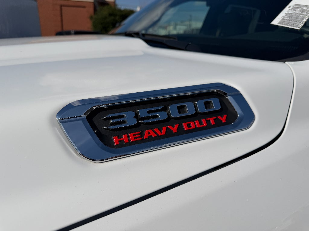 2026 RAM Ram 3500 Chassis Cab RAM 3500 TRADESMAN CREW CAB CHASSIS 4X4 60' CA