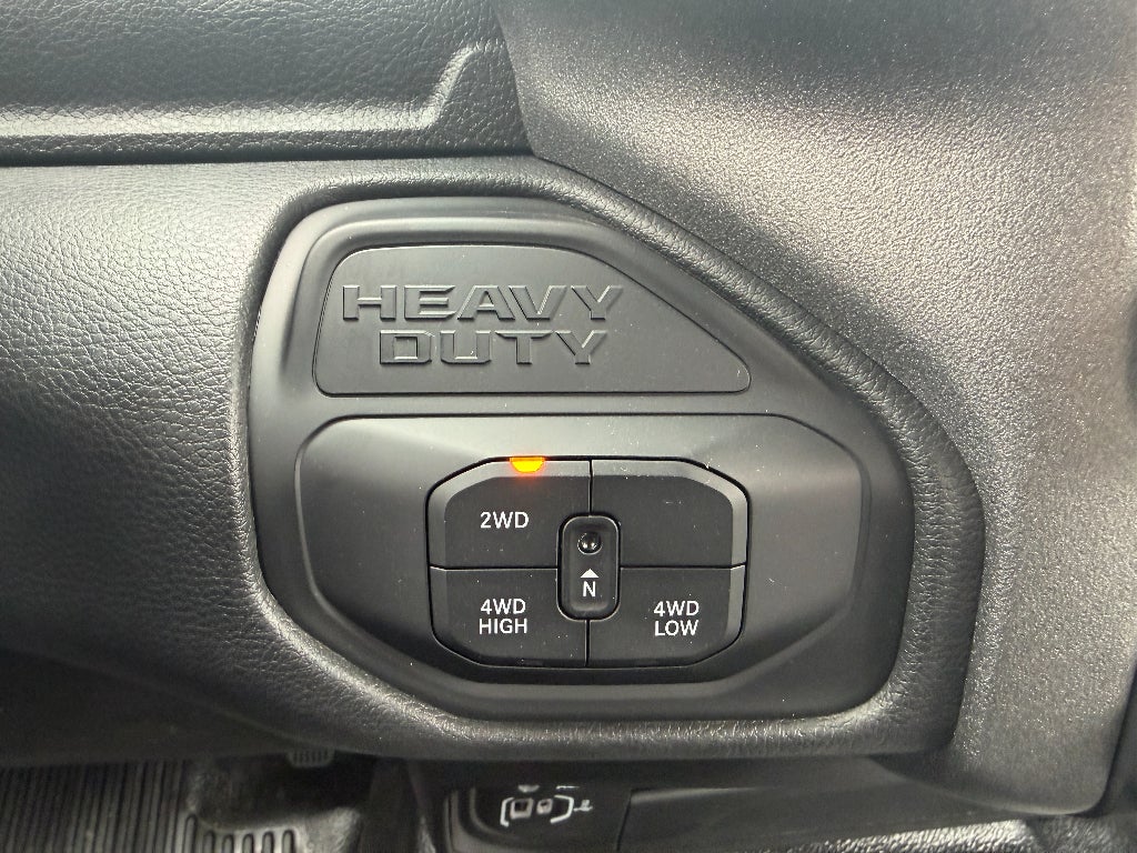 2026 RAM Ram 3500 Chassis Cab RAM 3500 TRADESMAN CREW CAB CHASSIS 4X4 60' CA