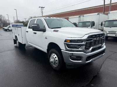 2026 RAM Ram 3500 Chassis Cab RAM 3500 TRADESMAN CREW CAB CHASSIS 4X4 60' CA