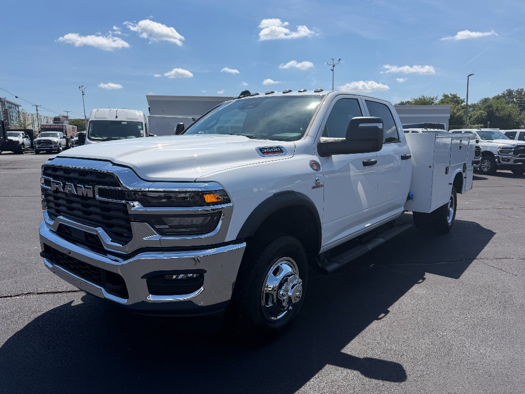 2026 RAM Ram 3500 Chassis Cab RAM 3500 TRADESMAN CREW CAB CHASSIS 4X4 60' CA