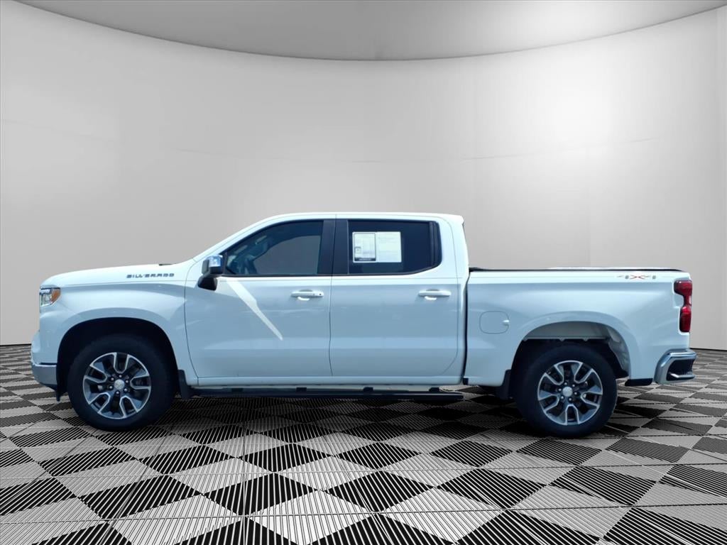 2023 Chevrolet Silverado 1500 4WD Crew Cab Short Bed LT with 2FL
