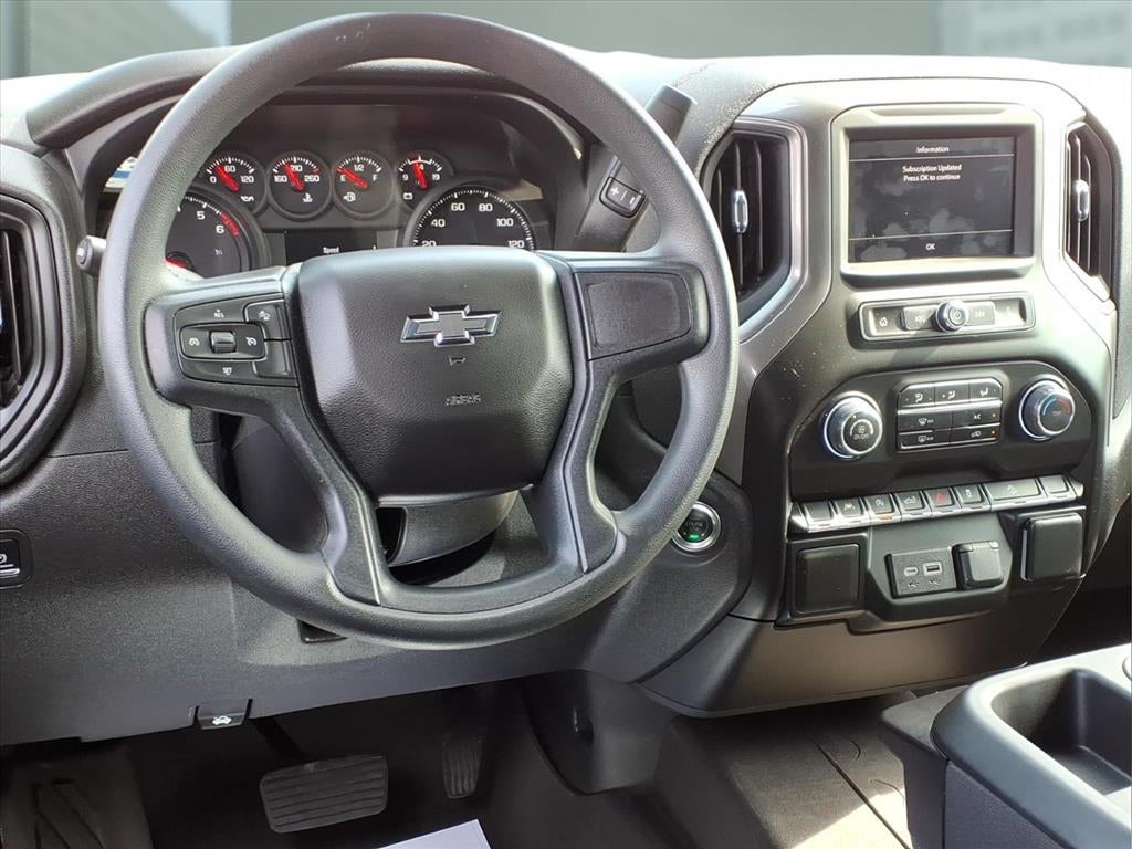 2025 Chevrolet Silverado 1500 4WD Crew Cab Short Bed Custom Trail Boss