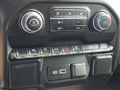 2025 Chevrolet Silverado 1500 4WD Crew Cab Short Bed Custom Trail Boss