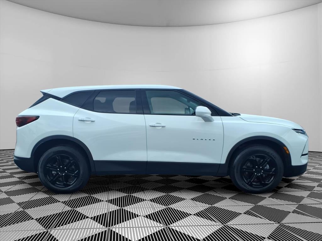 2025 Chevrolet Blazer AWD 2LT