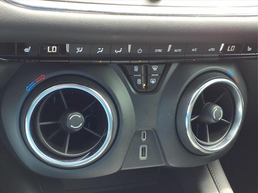 2022 Chevrolet Blazer AWD 2LT