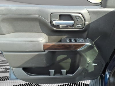 2021 GMC Sierra 1500 4WD Crew Cab Short Box SLT