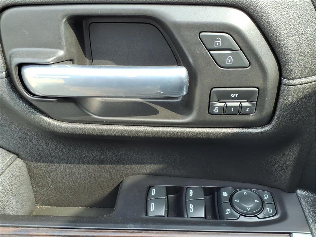 2021 GMC Sierra 1500 4WD Crew Cab Short Box SLT