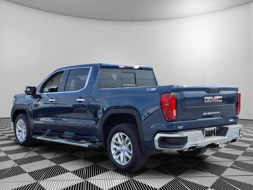 2021 GMC Sierra 1500 4WD Crew Cab Short Box SLT