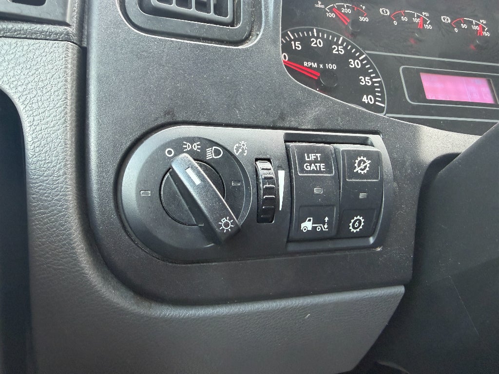 2023 International MV Base