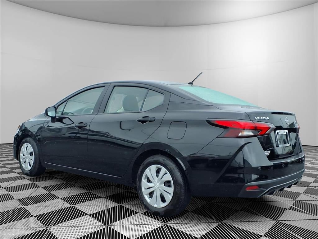 2025 Nissan Versa 1.6 S