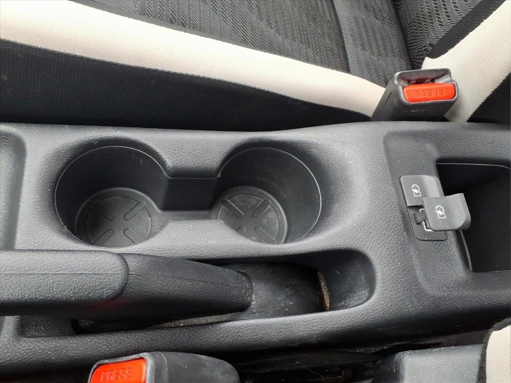 2021 Nissan Versa SV Xtronic CVT