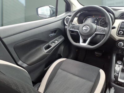 2021 Nissan Versa SV Xtronic CVT