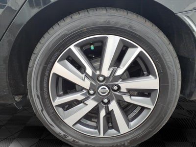 2021 Nissan Versa SV Xtronic CVT