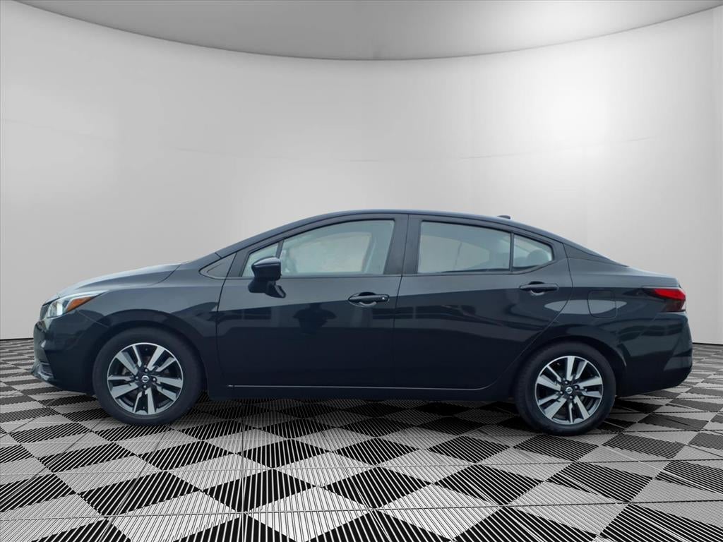2021 Nissan Versa SV Xtronic CVT