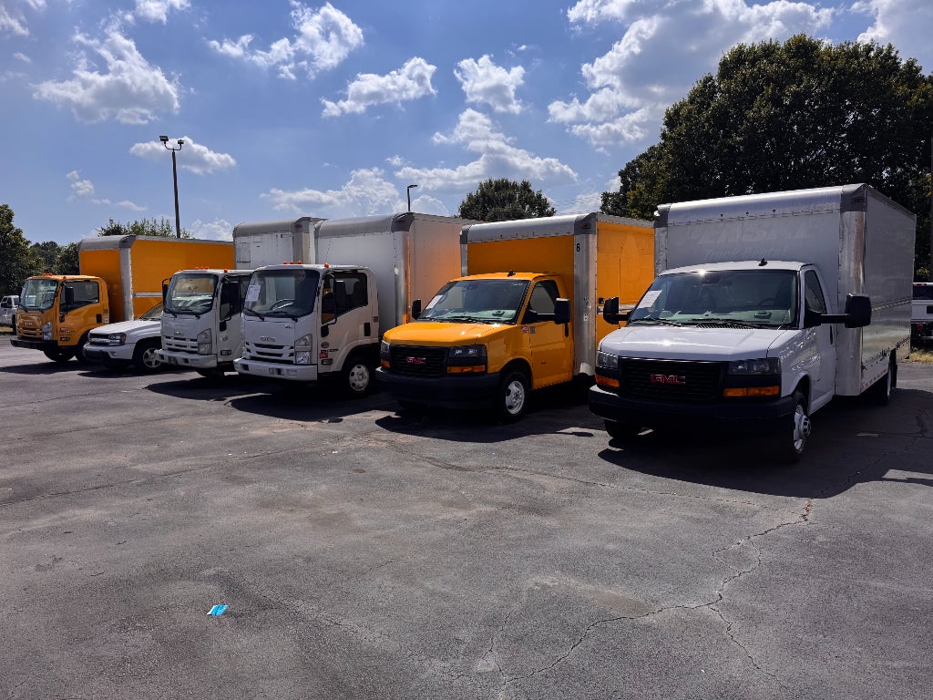 2021 Isuzu NPR HD Base